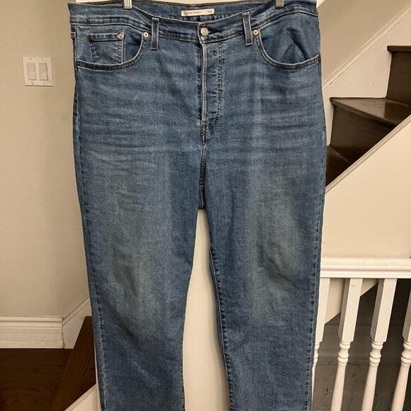 Levis Ribcage Jeans - Picture 9 of 12